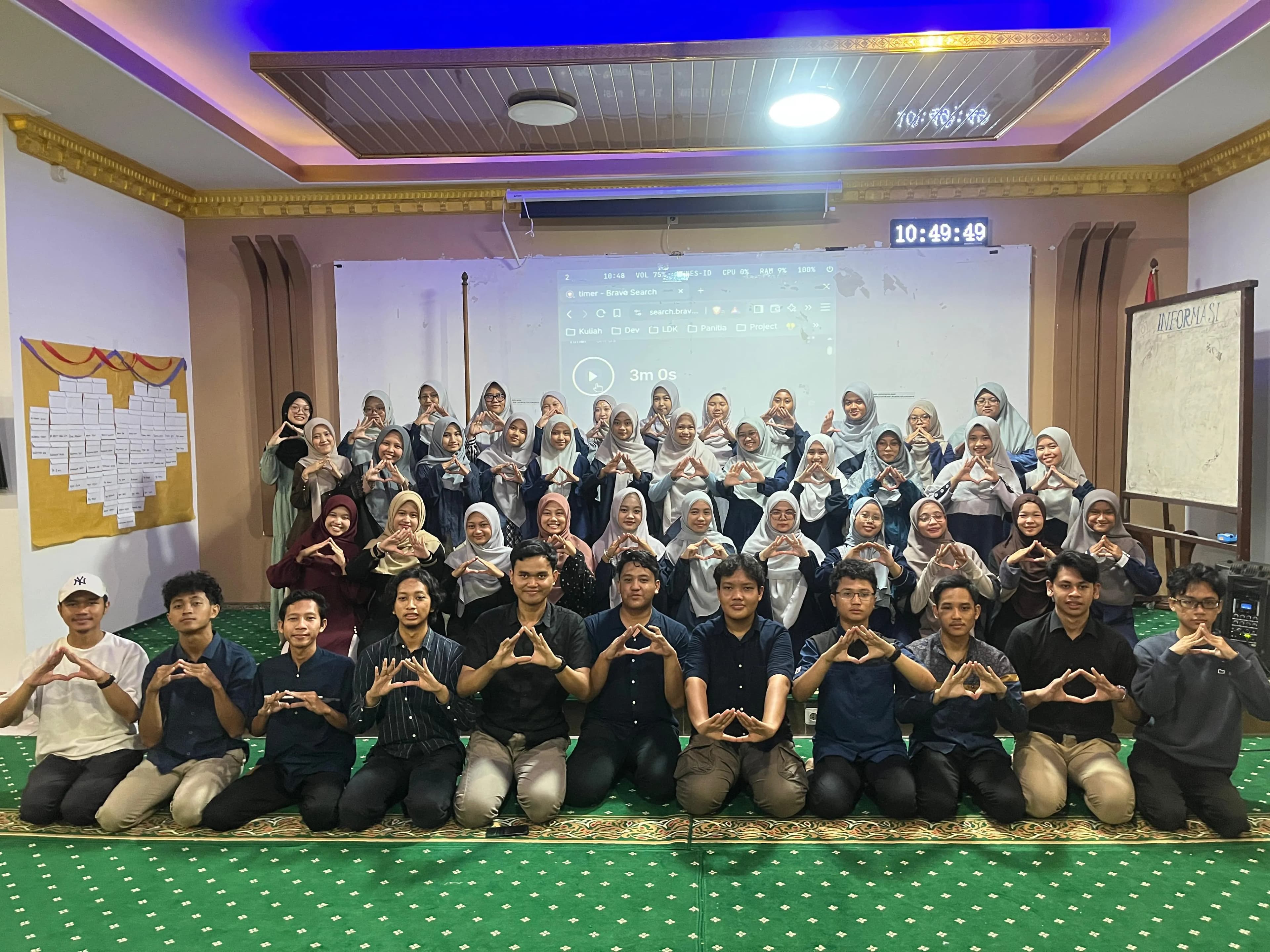 Aktivitas pengembangan soft skills FMI
